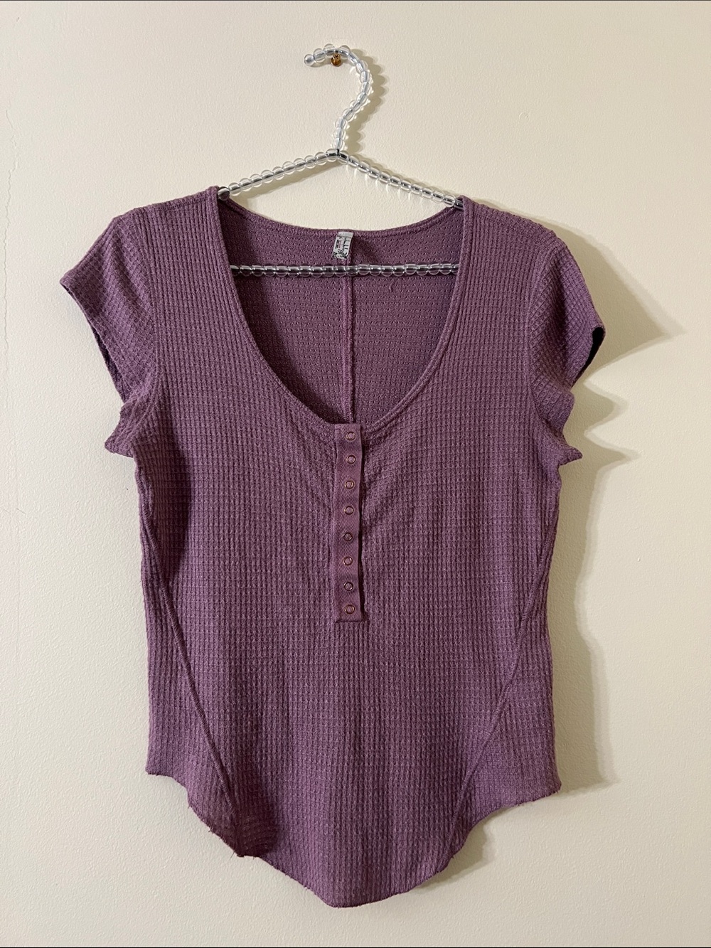 FREE PEOPLE One Of The Girls Baby Tee - Mauve Woods - Picture 2 of 7
